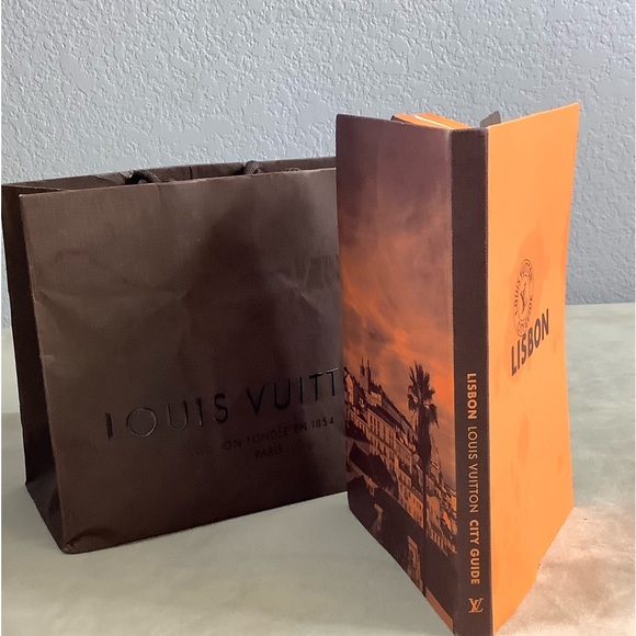 Lisbon Louis Vuitton City Guide “Orange Book” - Picture 2 of 11